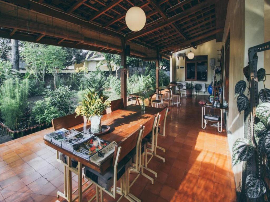 Bhumi Hostel Yogyakarta Bagian luar foto